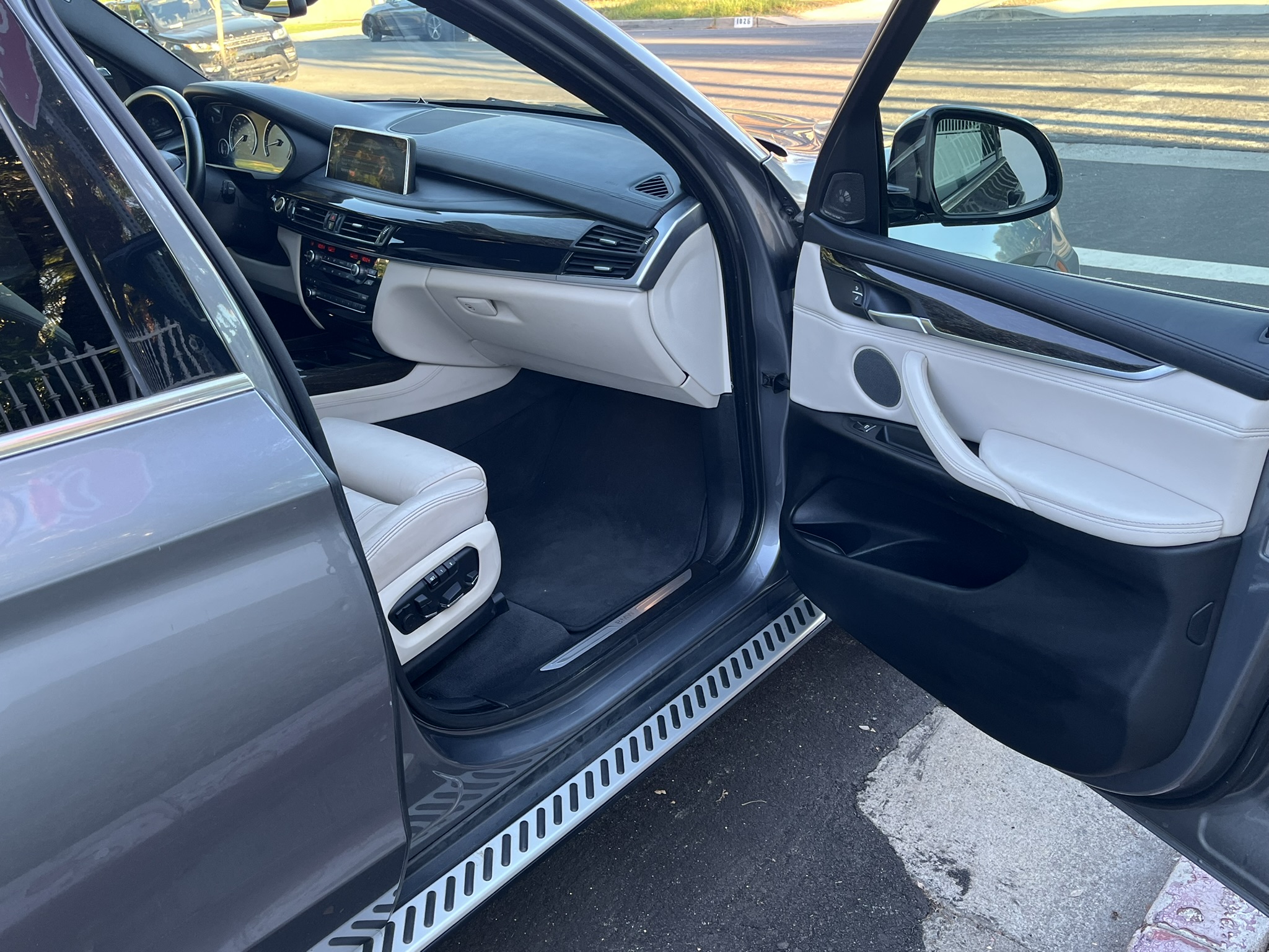 Used 2017 BMW X5 sDrive35i RWD image 19