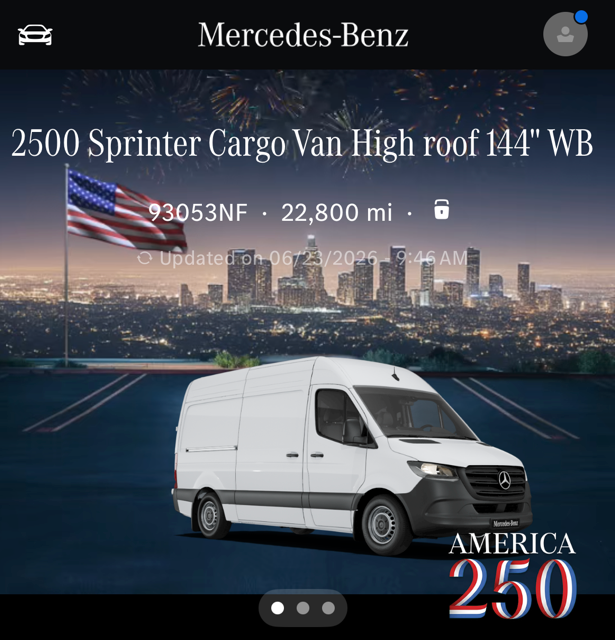 Used 2025 Mercedes-Benz Sprinter 2500 image 2