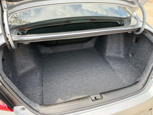 Used 2021 Honda Accord Sport image 14