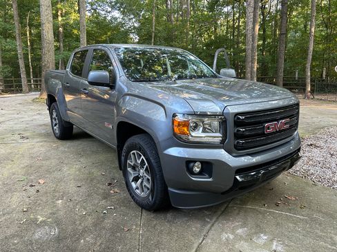 Used 2020 GMC Canyon All Terrain w/ Trailering Package AWD/4WD image 2