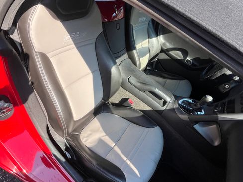 Used 2008 Pontiac Solstice Convertible w/ Premium Package image 16