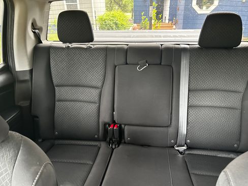Used 2019 Honda Ridgeline Sport image 11