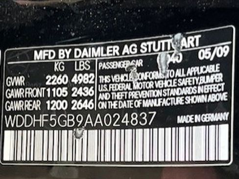 Used 2010 Mercedes-Benz E 350 Sedan image 16