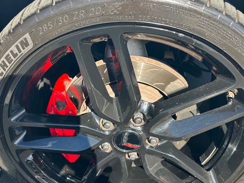 Used 2015 Chevrolet Corvette Stingray Coupe w/ 3LT Preferred Equipment Group image 5