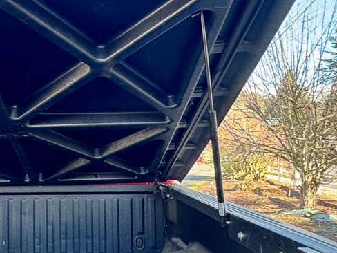 Used 2016 Ford F250 Lariat w/ Lariat Ultimate Package image 13