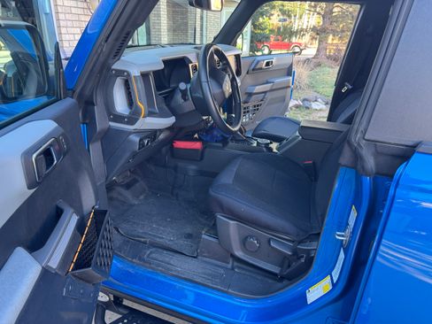 Used 2023 Ford Bronco Badlands image 8