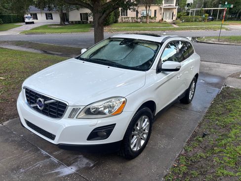 Used 2010 Volvo XC60 T6 R-Design AWD/4WD image 18