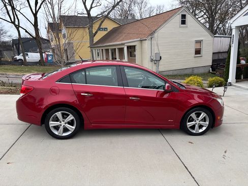 Used 2013 Chevrolet Cruze LT w/ RS Package image 9