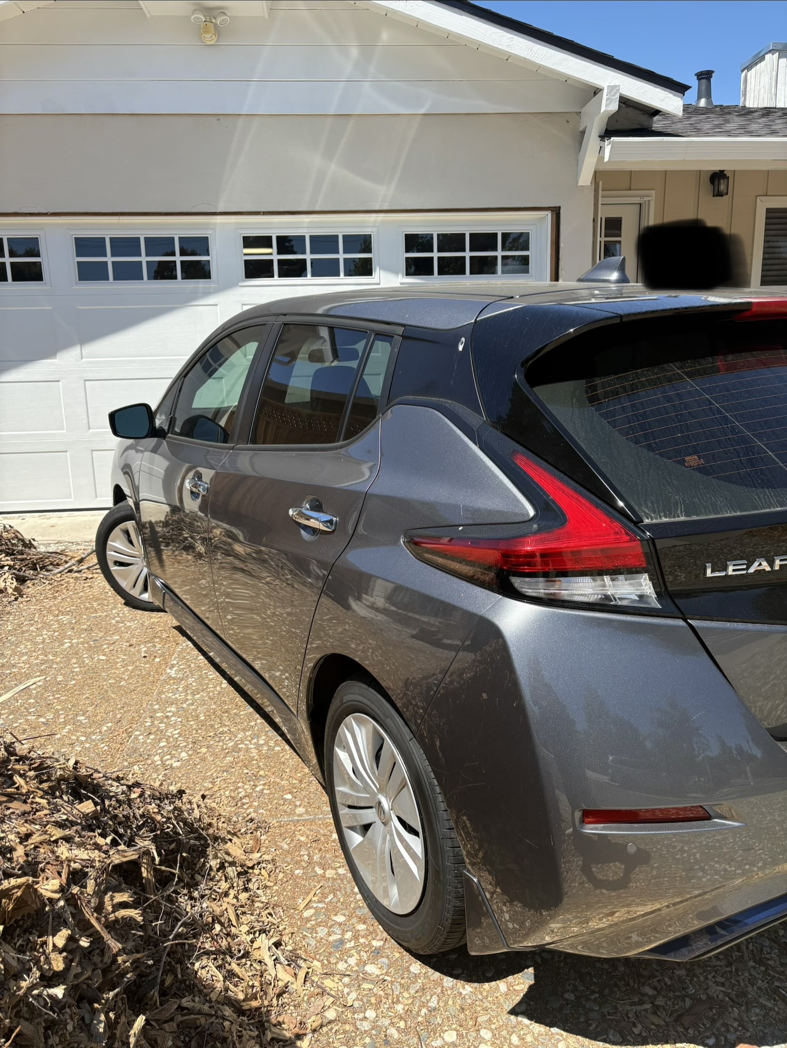 Used 2020 Nissan Leaf S w/ S Charge Package FWD image 2