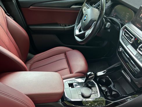 Used 2022 BMW X3 xDrive30i w/ Convenience Package AWD/4WD image 2