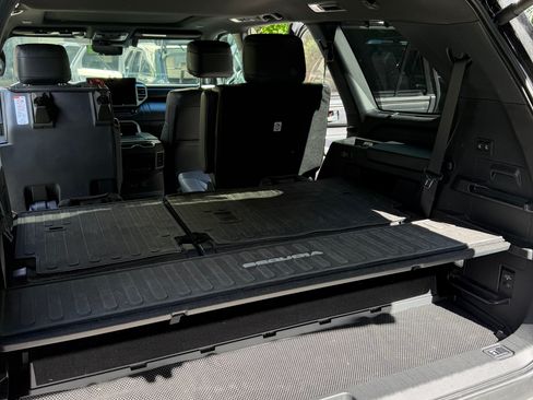 Used 2023 Toyota Sequoia Platinum AWD/4WD image 10