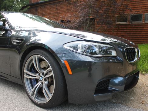 Used 2014 BMW M5 image 6
