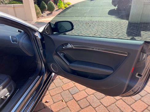 Used 2014 Audi RS 5 Coupe image 19