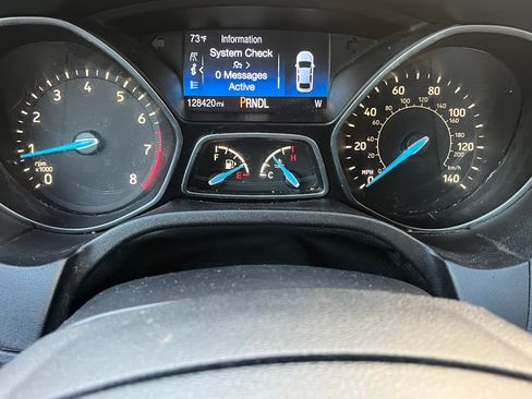 Used 2018 Ford Focus SE image 8
