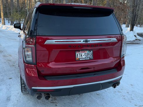 Used 2022 Chevrolet Suburban High Country image 6