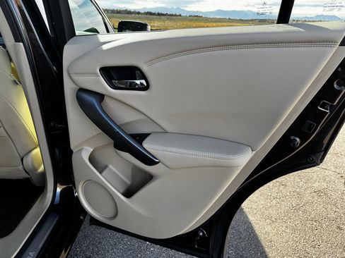 Used 2014 Acura RDX AWD w/ Technology Package image 25