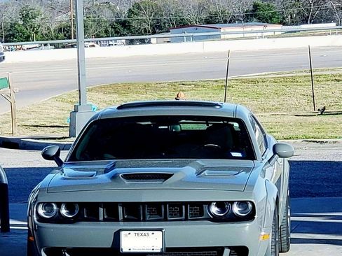 Used 2019 Dodge Challenger R/T Scat Pack image 4