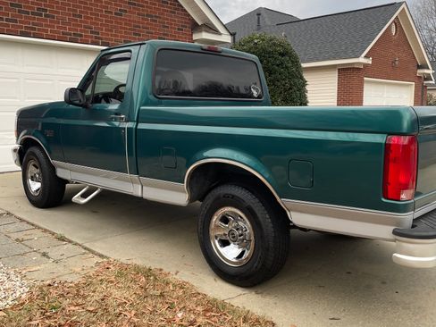 Used 1996 Ford F150 2WD Regular Cab image 4