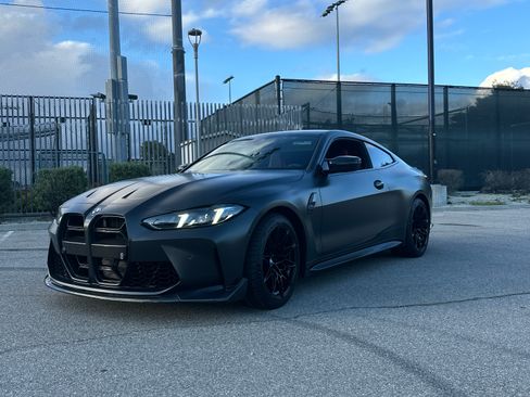 Used 2025 BMW M4 xDrive Competition w/ Executive Package image 2