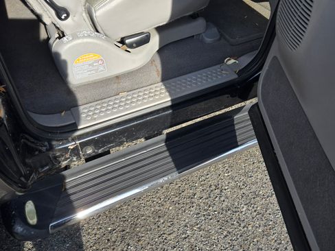 Used 2000 Ford Excursion Limited image 8