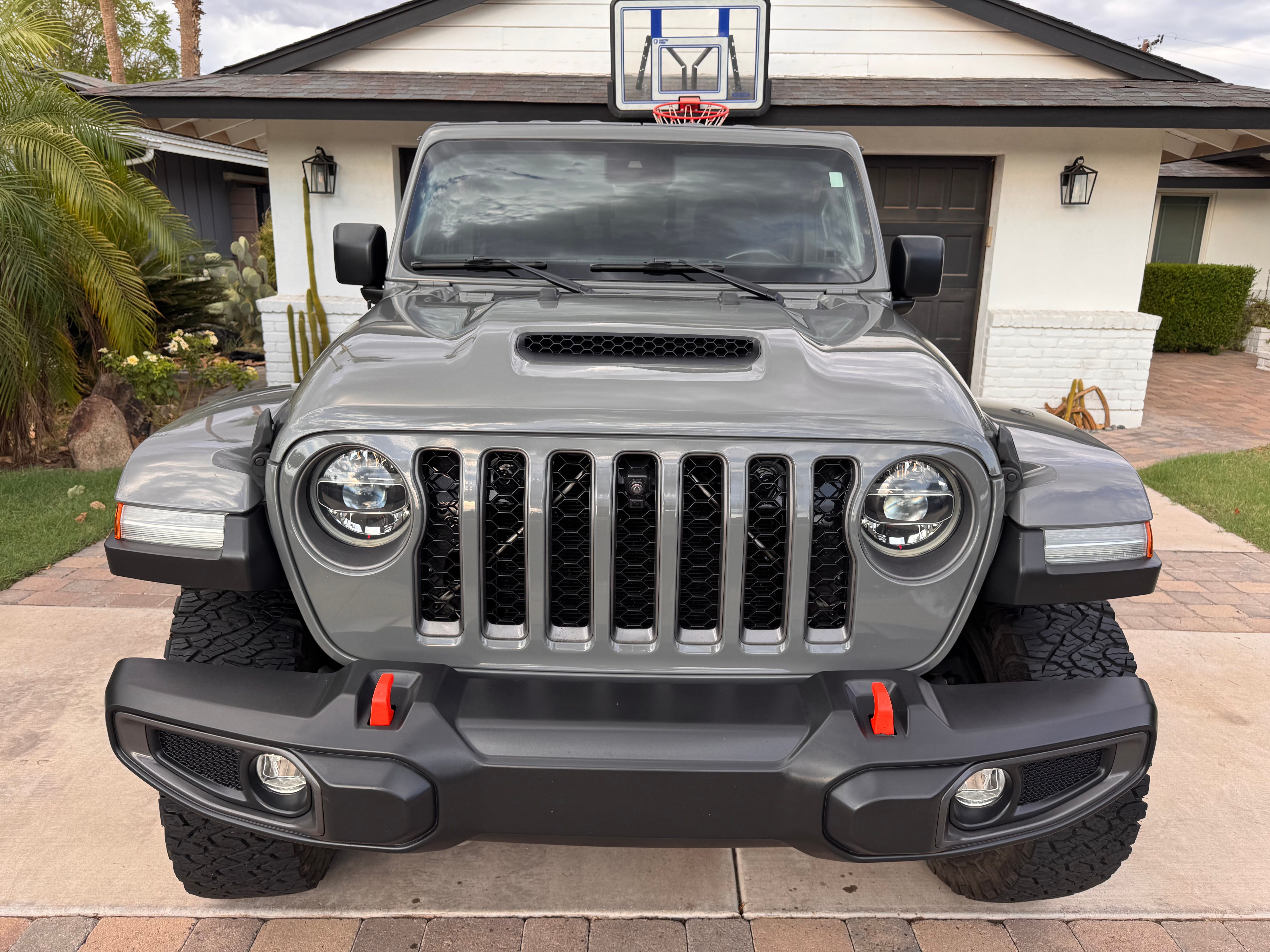 Used 2022 Jeep Gladiator Mojave w/ LED Lighting Group AWD/4WD image 1