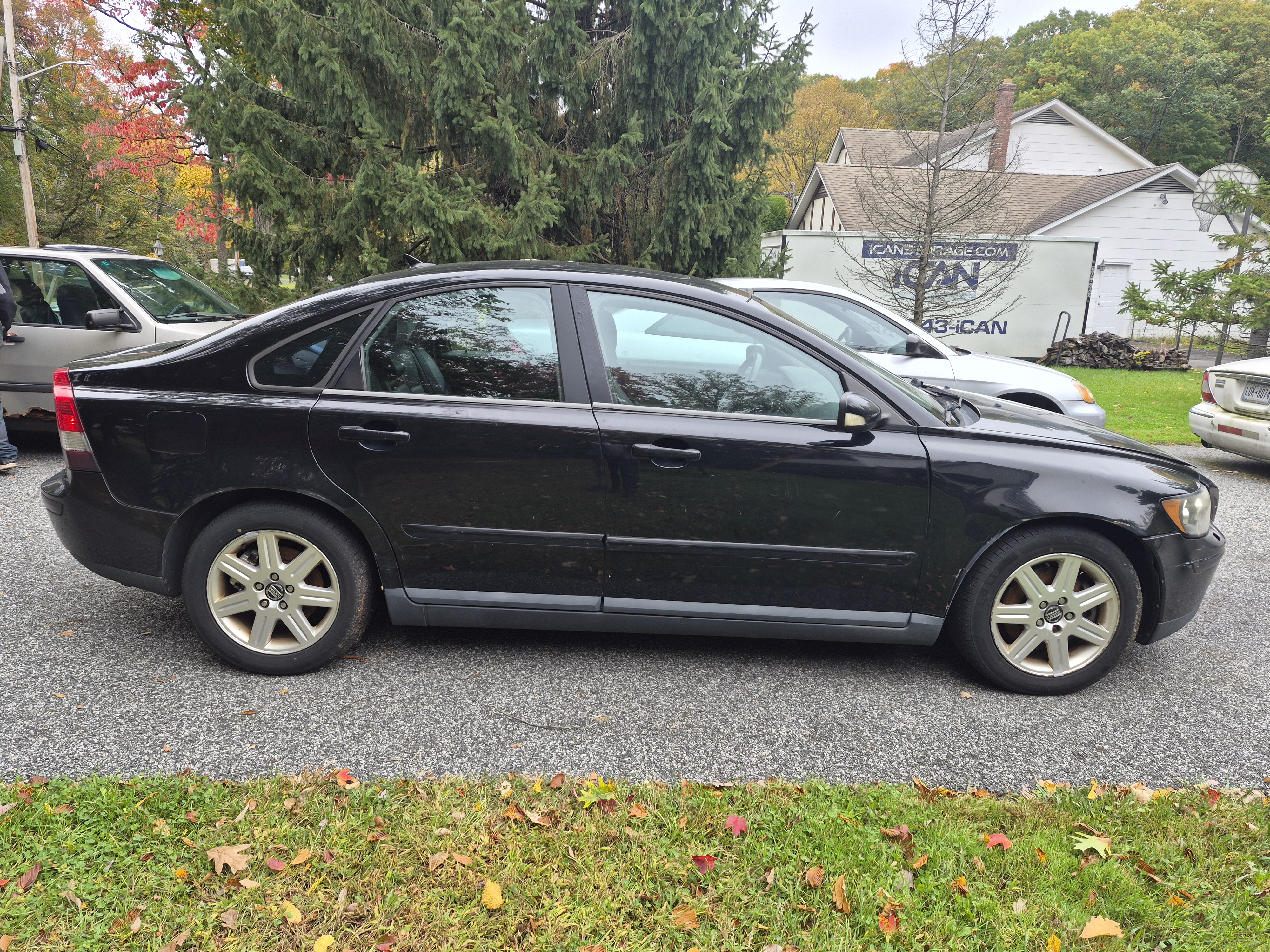 Used 2004 Volvo S40 2.4i FWD image 6