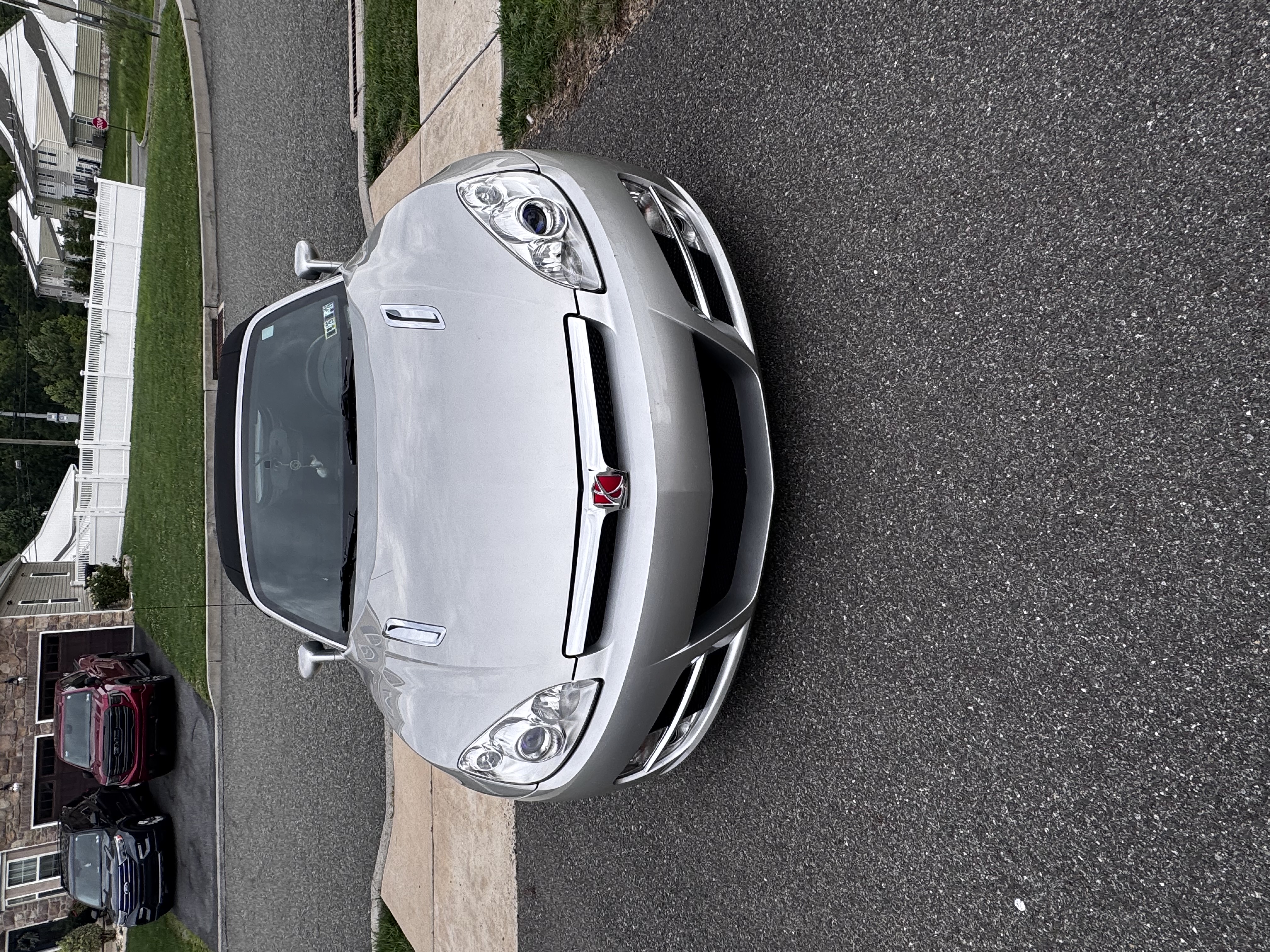 Used 2007 Saturn Sky w/ Premium Trim Pkg RWD image 2