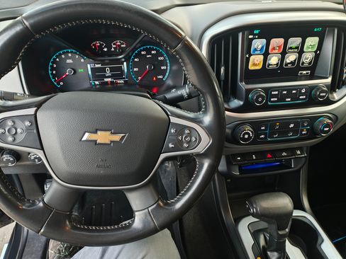 Used 2018 Chevrolet Colorado LT w/ Safety Package image 27