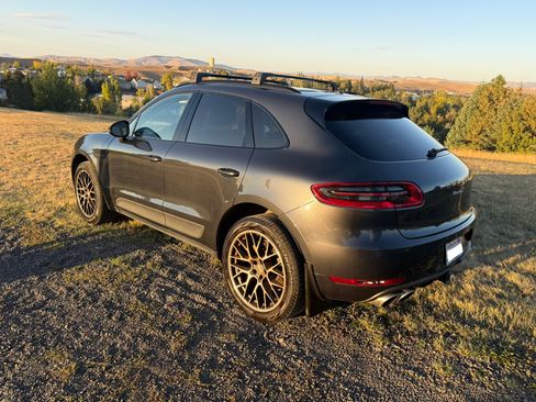 Used 2017 Porsche Macan S image 6