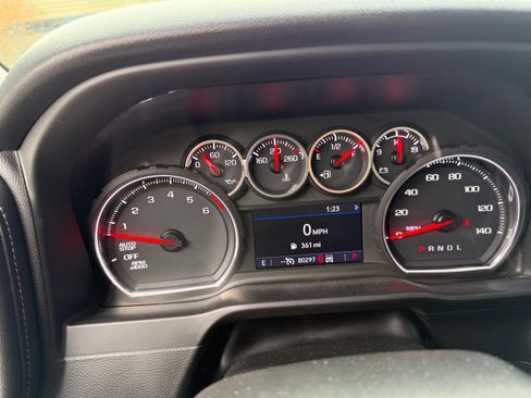 Used 2020 Chevrolet Silverado 1500 LT Trail Boss image 5