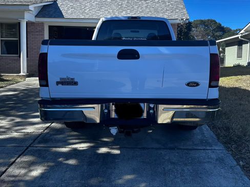 Used 1999 Ford F350 2WD Crew Cab Super Duty image 2