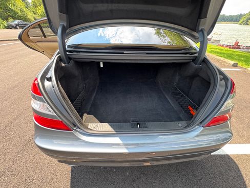 Used 2008 Mercedes-Benz S 550 4MATIC image 6