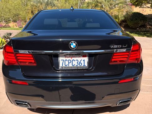 Used 2014 BMW 750Li image 5
