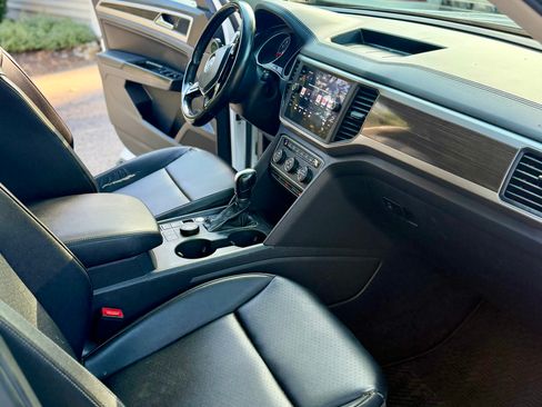 Used 2019 Volkswagen Atlas SE AWD/4WD image 17