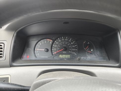 Used 2007 Toyota Corolla CE image 9