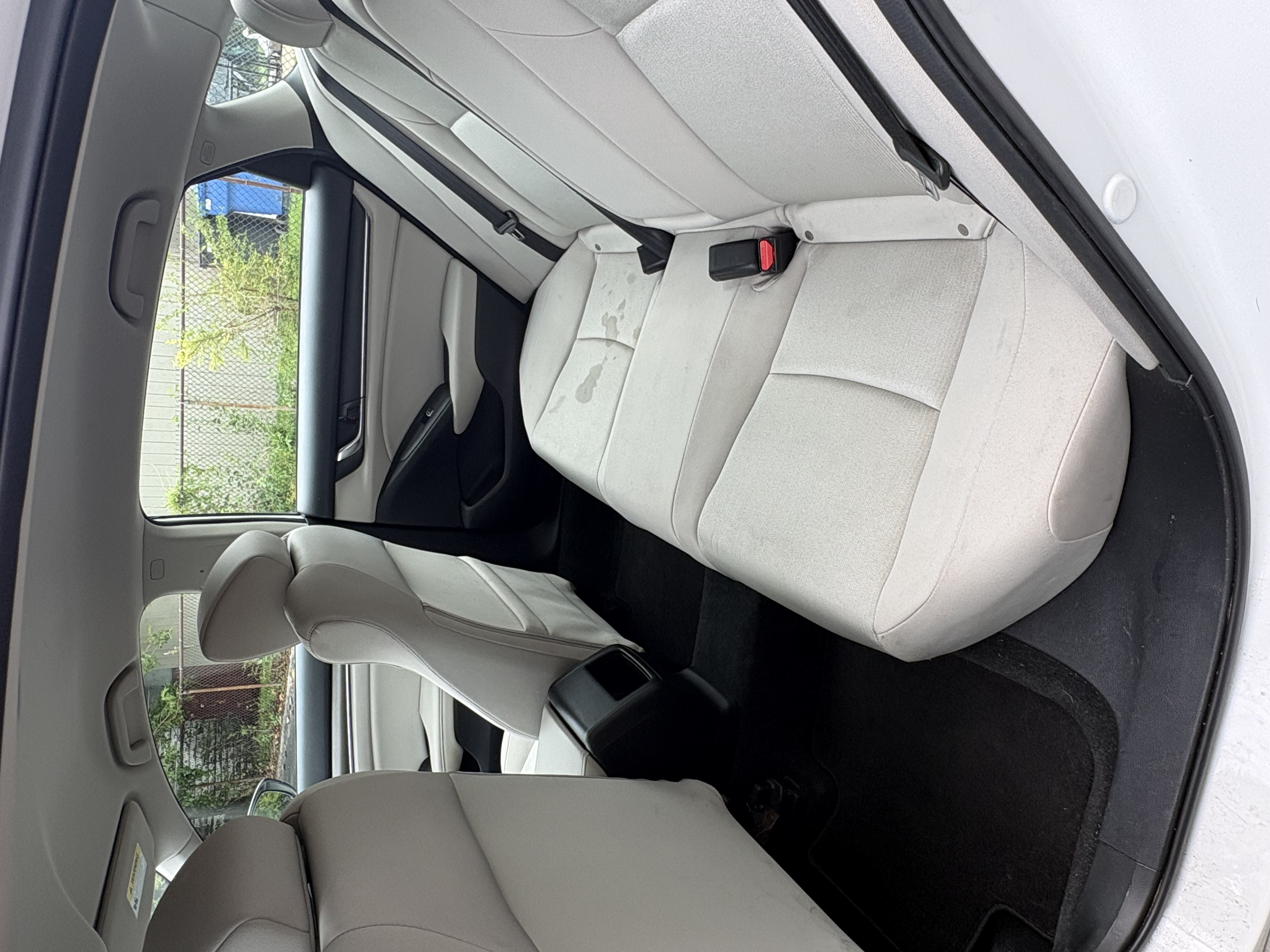 Used 2018 Honda Accord LX image 8