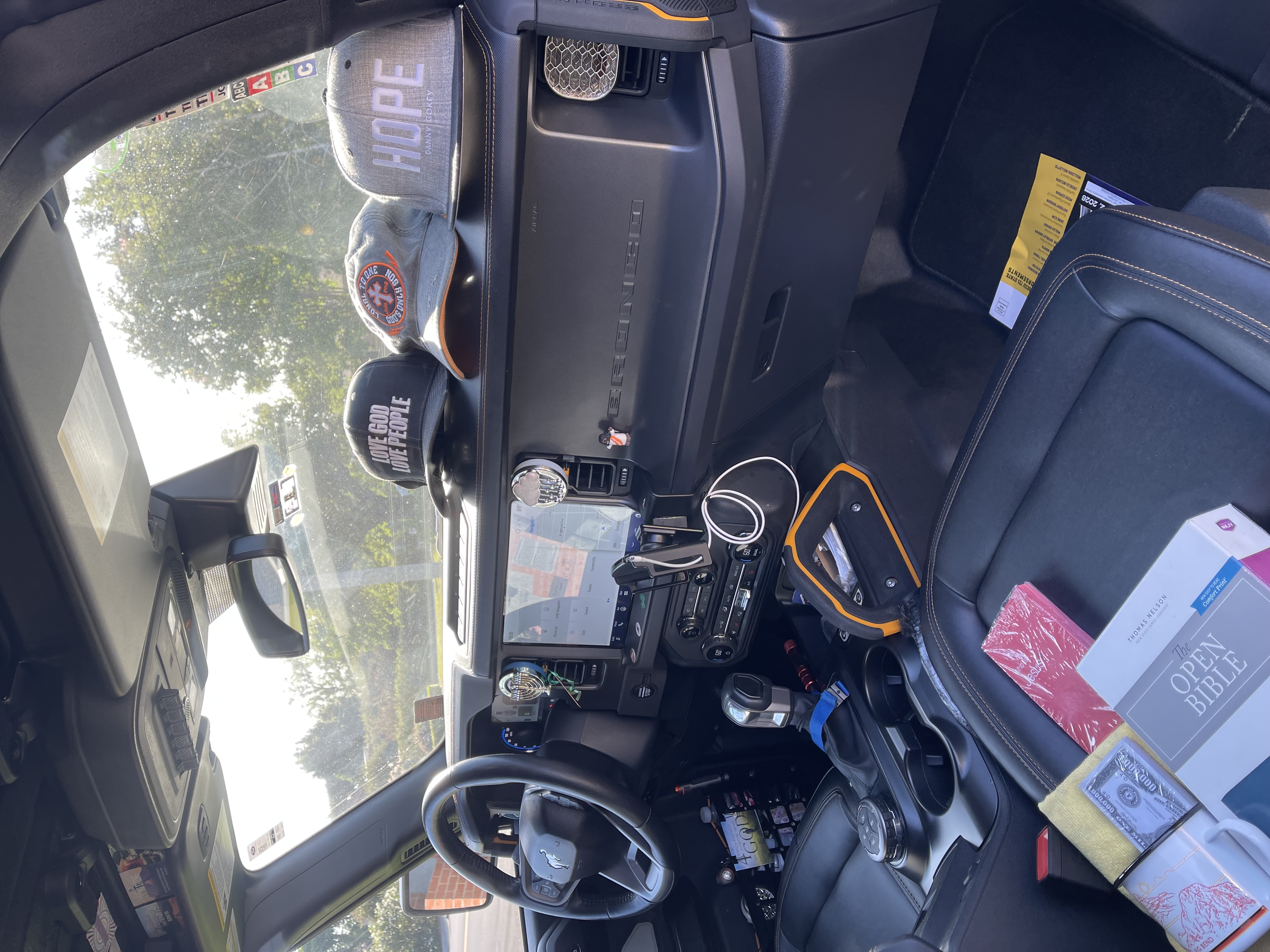 Used 2024 Ford Bronco Badlands AWD/4WD image 6