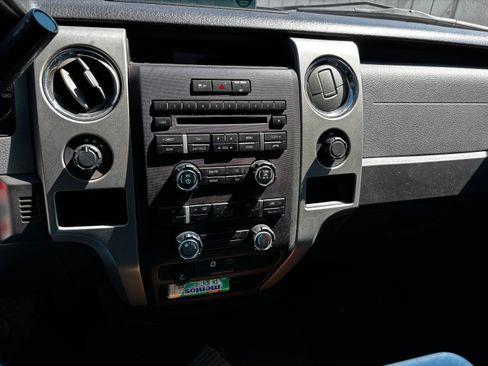 Used 2012 Ford F150 XLT w/ XLT Chrome Pkg image 14