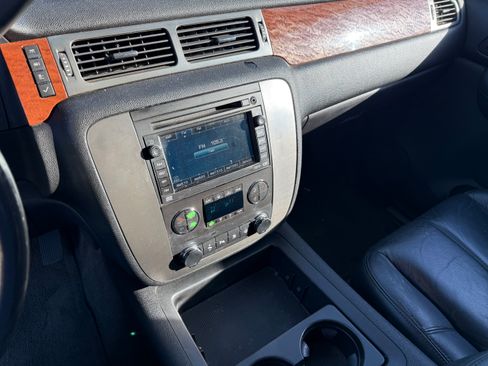 Used 2007 GMC Yukon SLT w/ SLT Preferred Equipment Group image 15