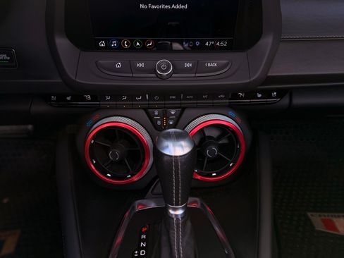 Used 2019 Chevrolet Camaro SS image 6