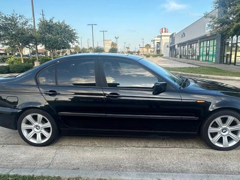 Used 2002 BMW 325i Sedan RWD image 2