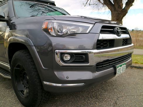 Used 2021 Toyota 4Runner Limited image 4