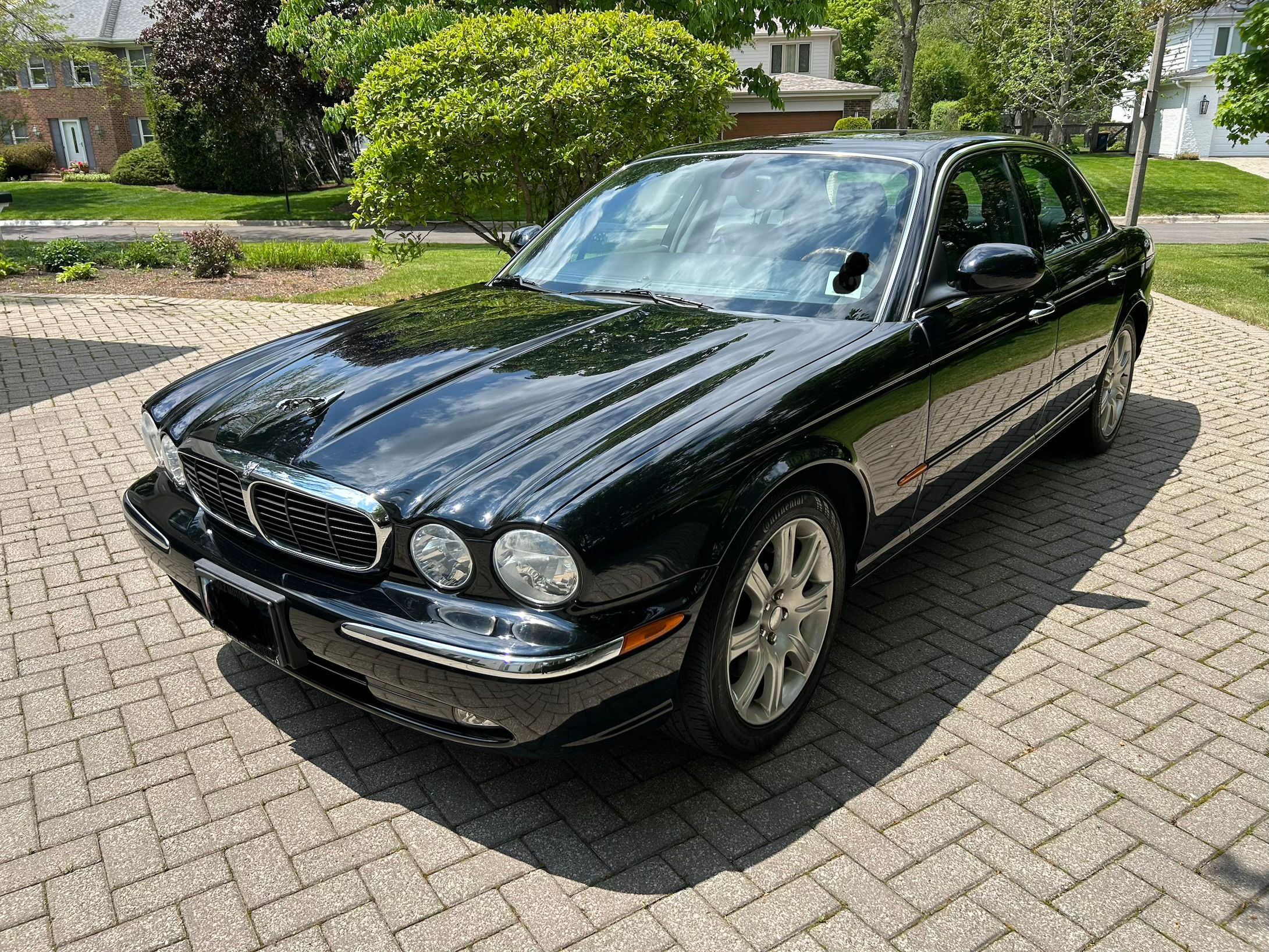 Used 2004 Jaguar XJ8 RWD image 11