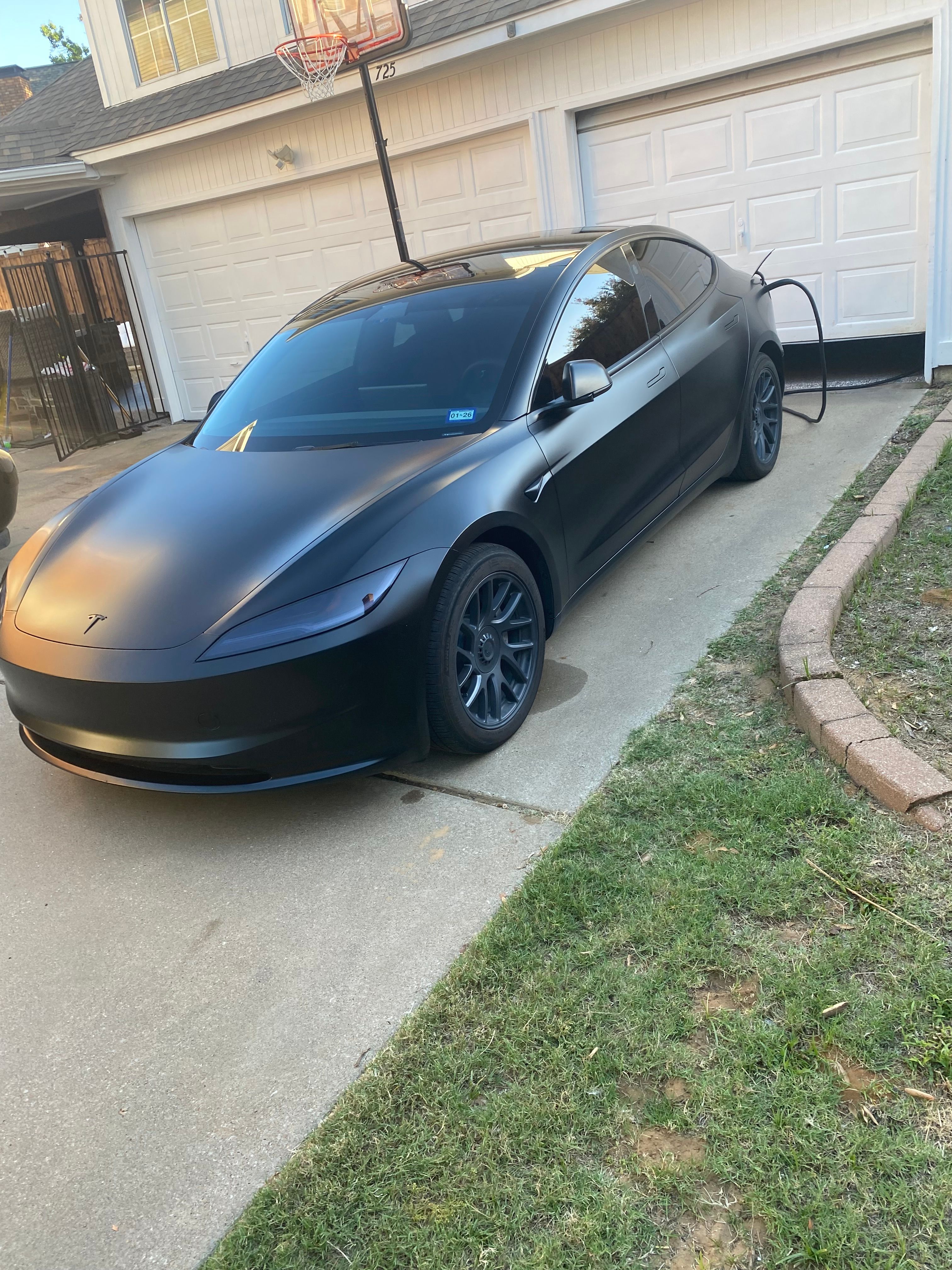 Used 2025 Tesla Model 3 Long Range AWD/4WD image 4