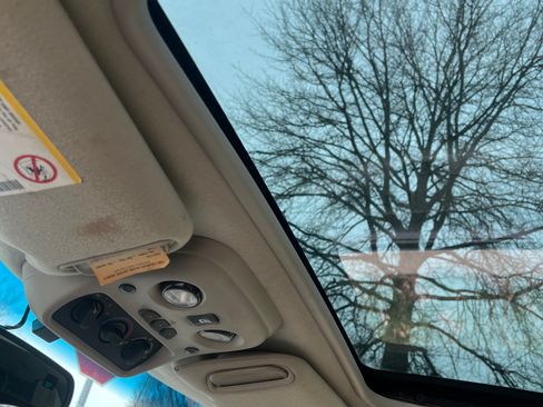 Used 2001 Chevrolet Suburban LT w/ LT Preferred Equipment Group image 1