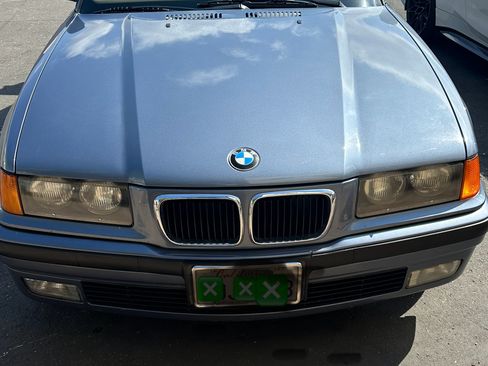 Used 1999 BMW 328i Convertible image 8