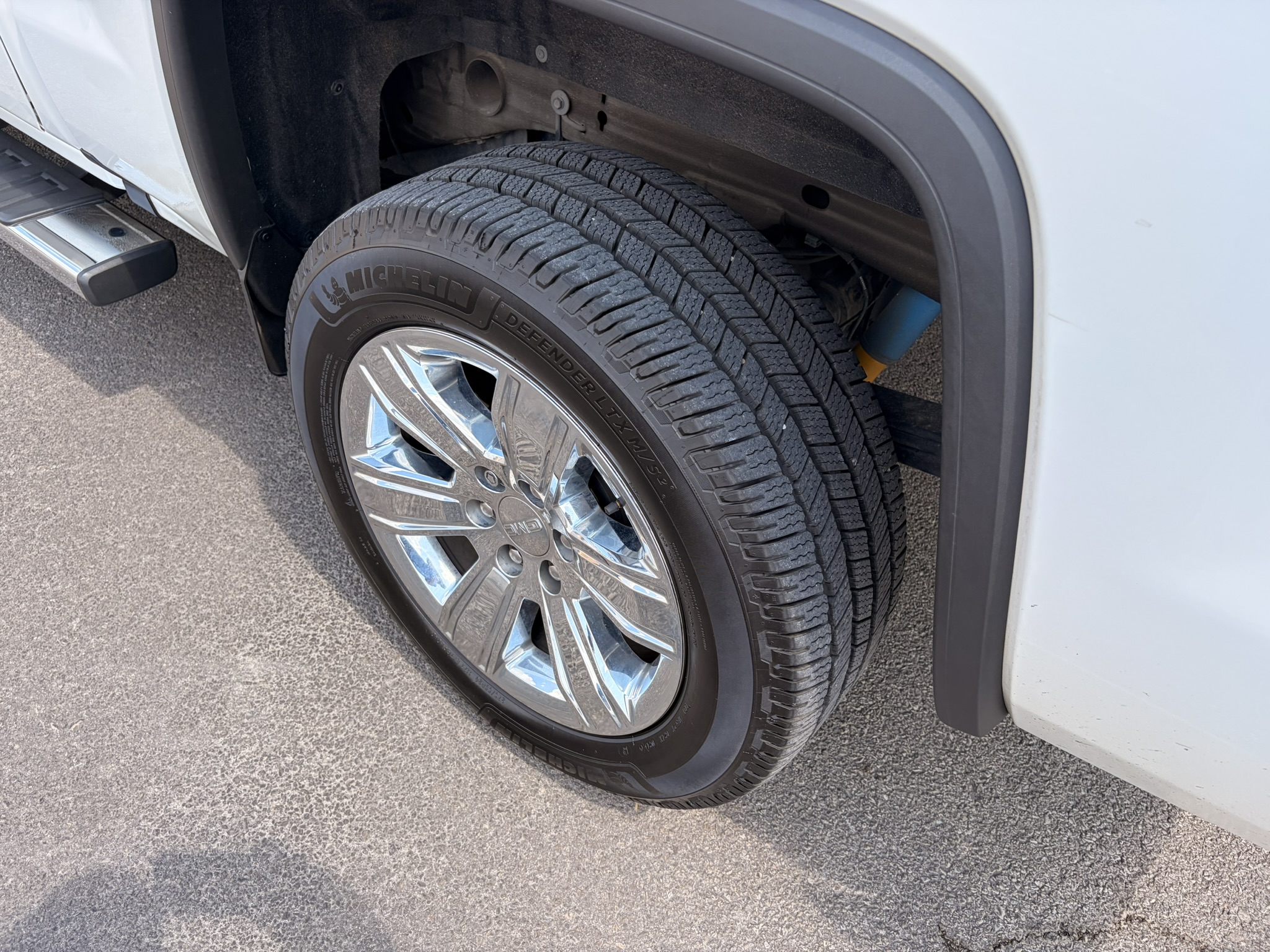 Used 2018 GMC Sierra 1500 SLT w/ Enhanced Driver Alert Package RWD image 15