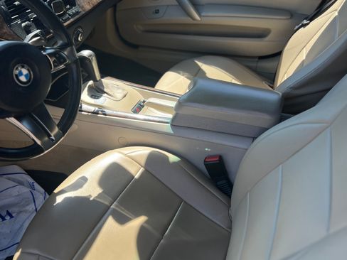 Used 2007 BMW Z4 3.0i RWD image 9
