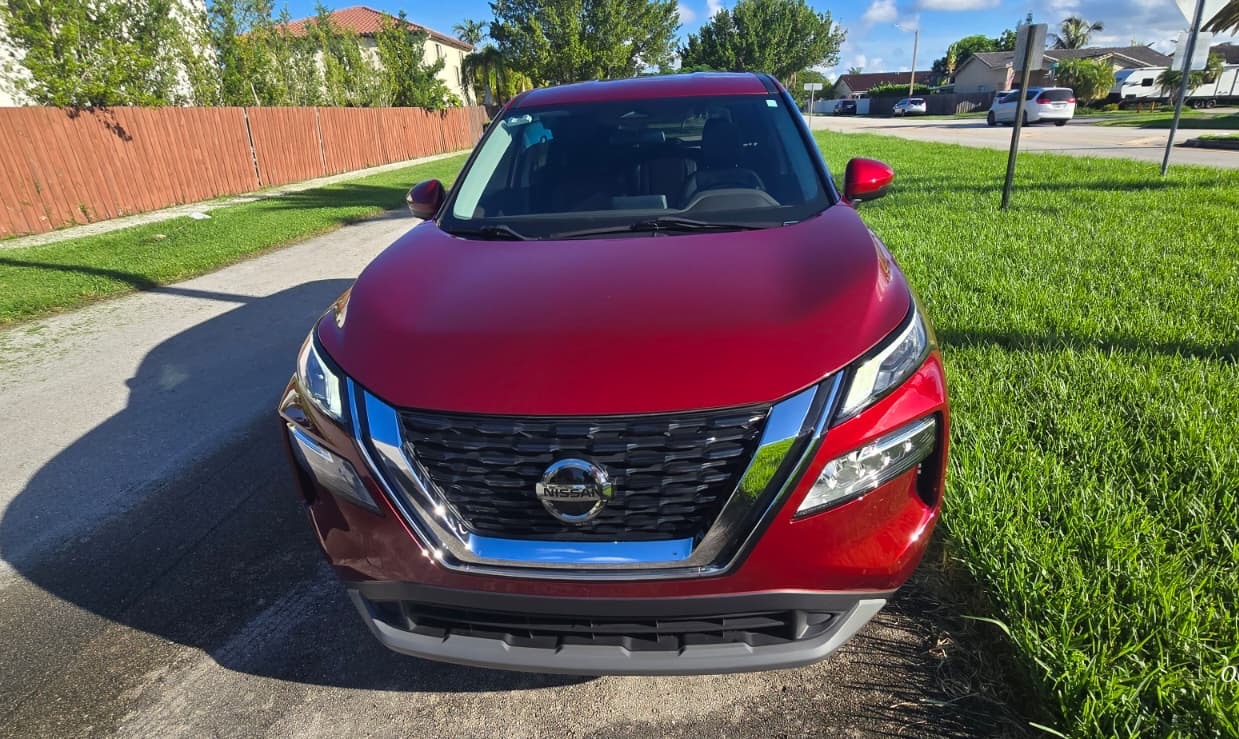 Used 2021 Nissan Rogue SV FWD image 9