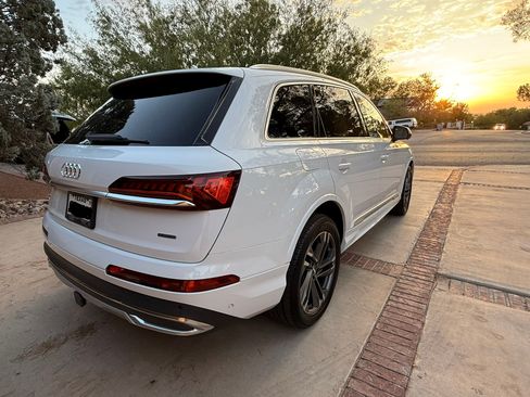Used 2021 Audi Q7 3.0T Premium Plus w/ Premium Plus Package AWD/4WD image 6